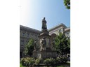 Leonardo da Vinci monument, Piazza della Scala